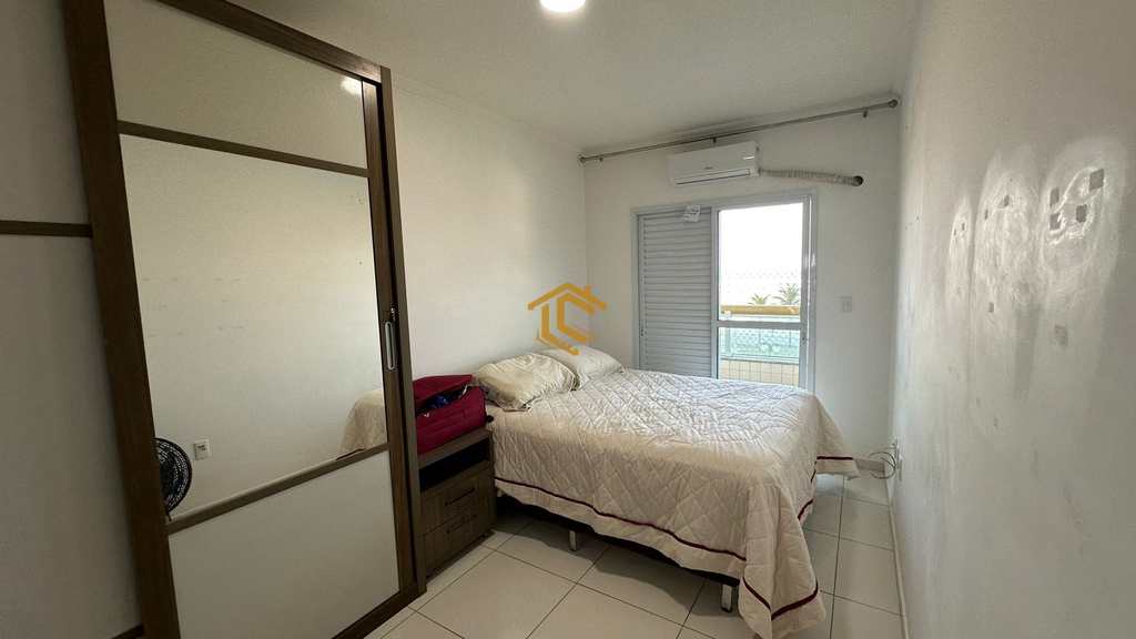Apartamento em Praia Grande, no bairro Caiçara