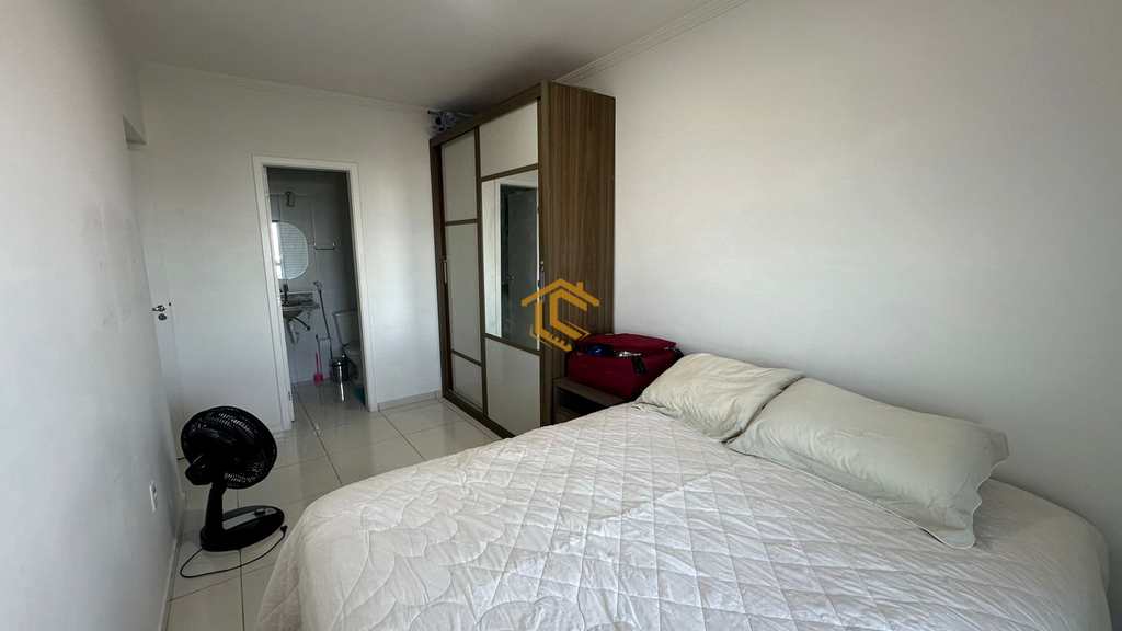 Apartamento em Praia Grande, no bairro Caiçara