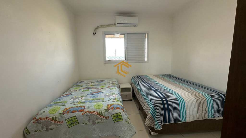 Apartamento em Praia Grande, no bairro Caiçara