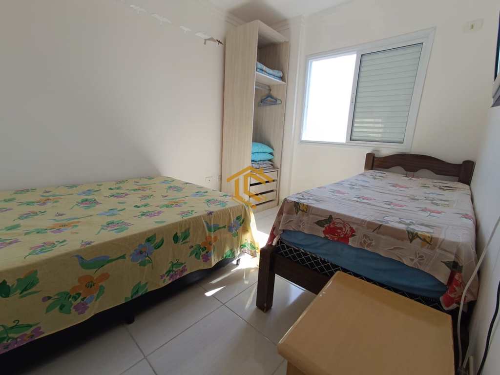 Apartamento em Praia Grande, no bairro Maracanã