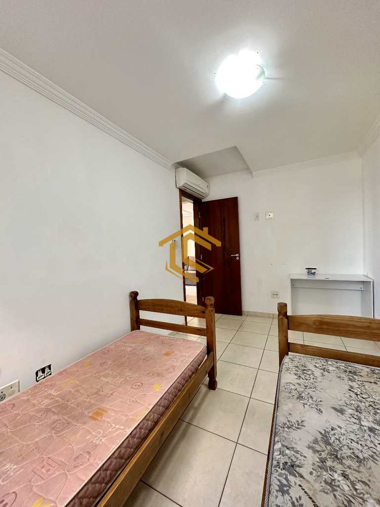 Apartamento em Praia Grande, no bairro Mirim