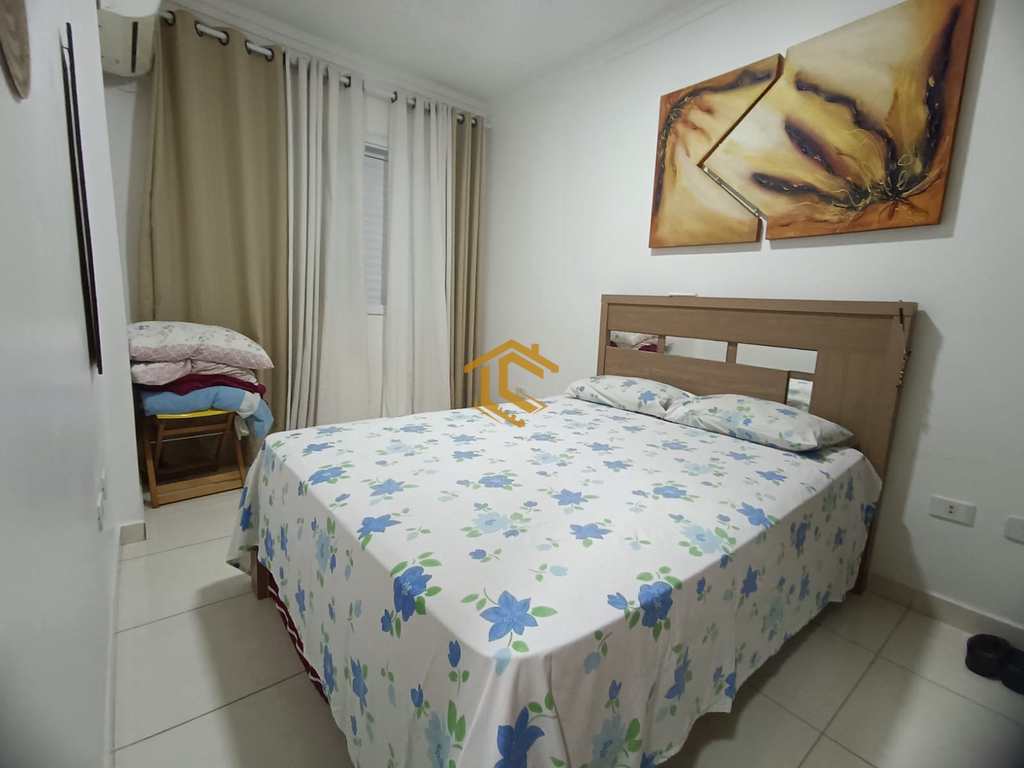 Apartamento em Praia Grande, no bairro Maracanã