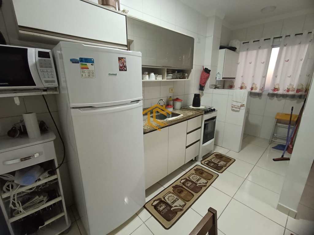 Apartamento em Praia Grande, no bairro Maracanã