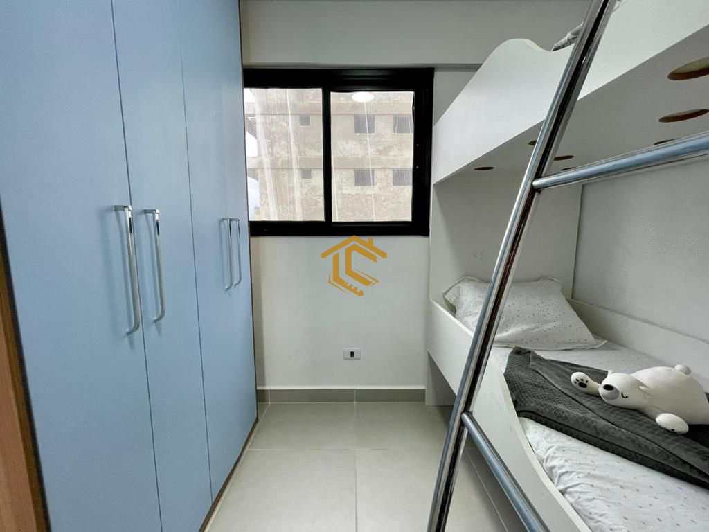 Apartamento em Praia Grande, no bairro Caiçara