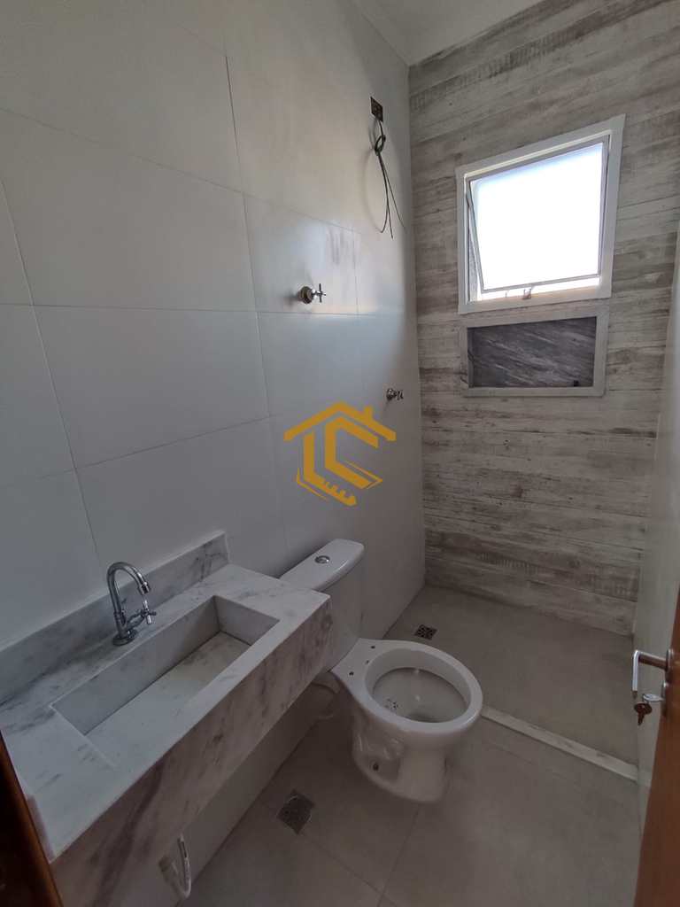 Casa de Condomínio em Praia Grande, no bairro Melvi