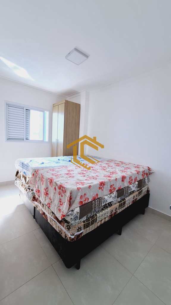 Apartamento em Praia Grande, no bairro Caiçara