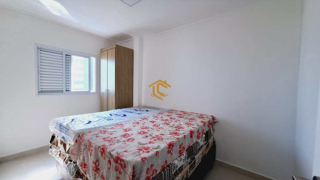 Apartamento em Praia Grande, no bairro Caiçara