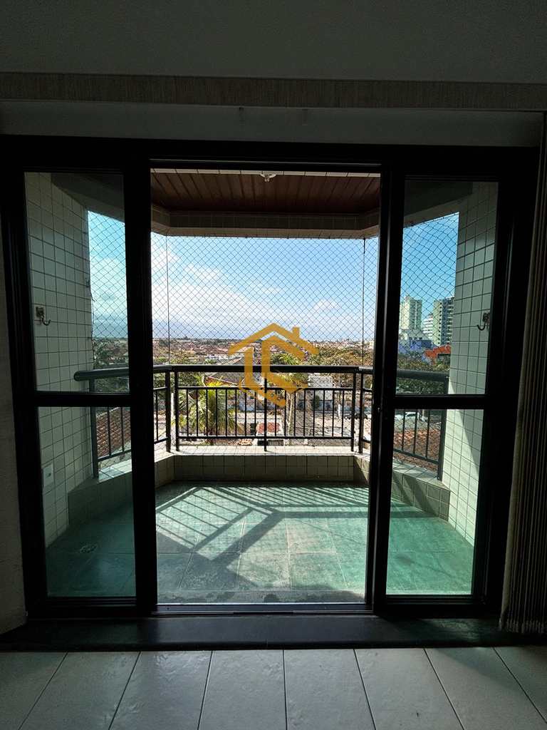 Apartamento em Praia Grande, no bairro Real