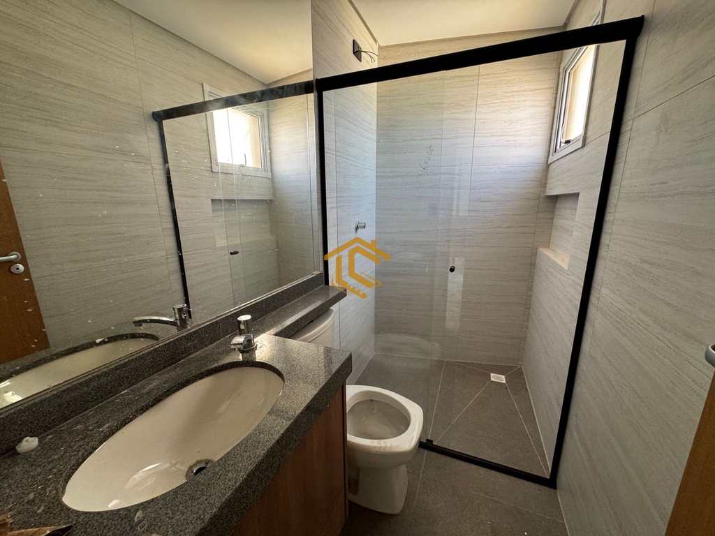 Apartamento em Praia Grande, no bairro Aviação