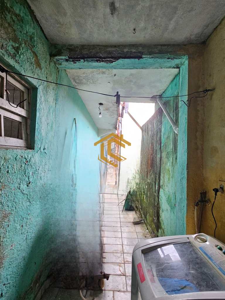 Casa em Praia Grande, no bairro Anhanguera