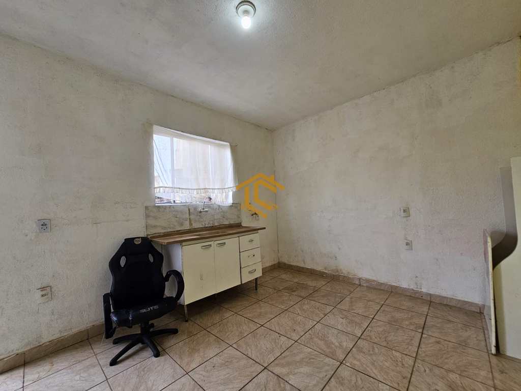 Casa em Praia Grande, no bairro Anhanguera