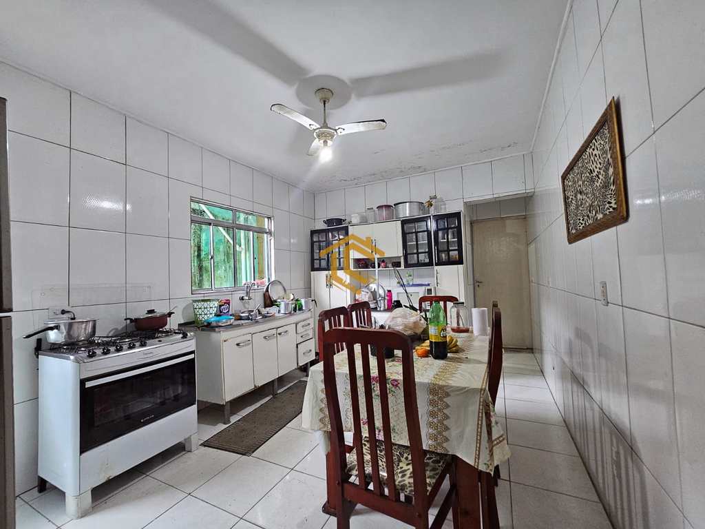 Casa em Praia Grande, no bairro Anhanguera