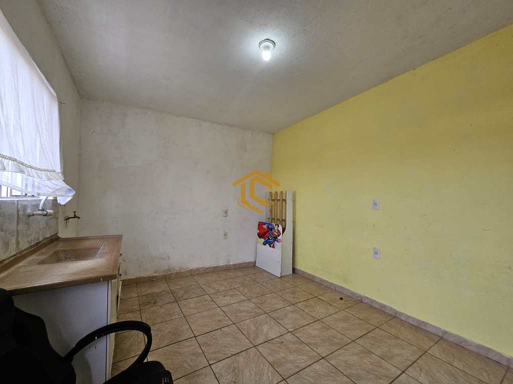 Casa em Praia Grande, no bairro Anhanguera