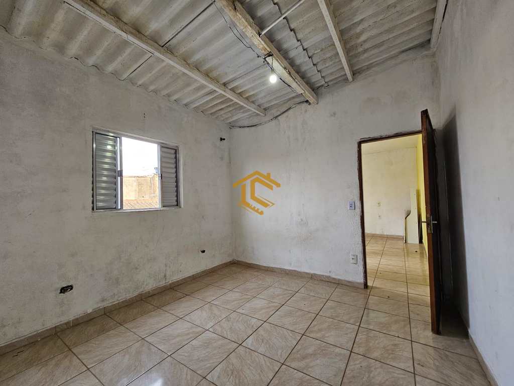 Casa em Praia Grande, no bairro Anhanguera