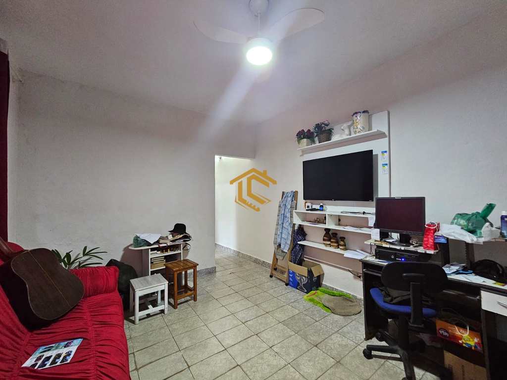 Casa em Praia Grande, no bairro Anhanguera