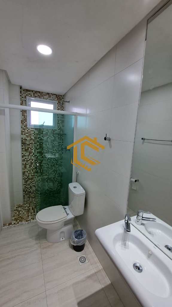 Apartamento em Praia Grande, no bairro Caiçara