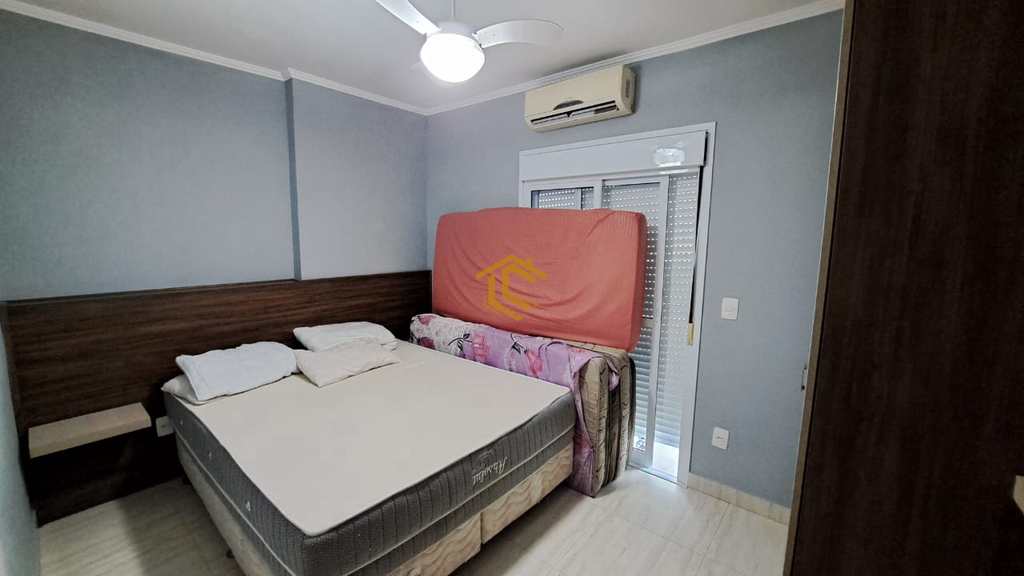 Apartamento em Praia Grande, no bairro Caiçara