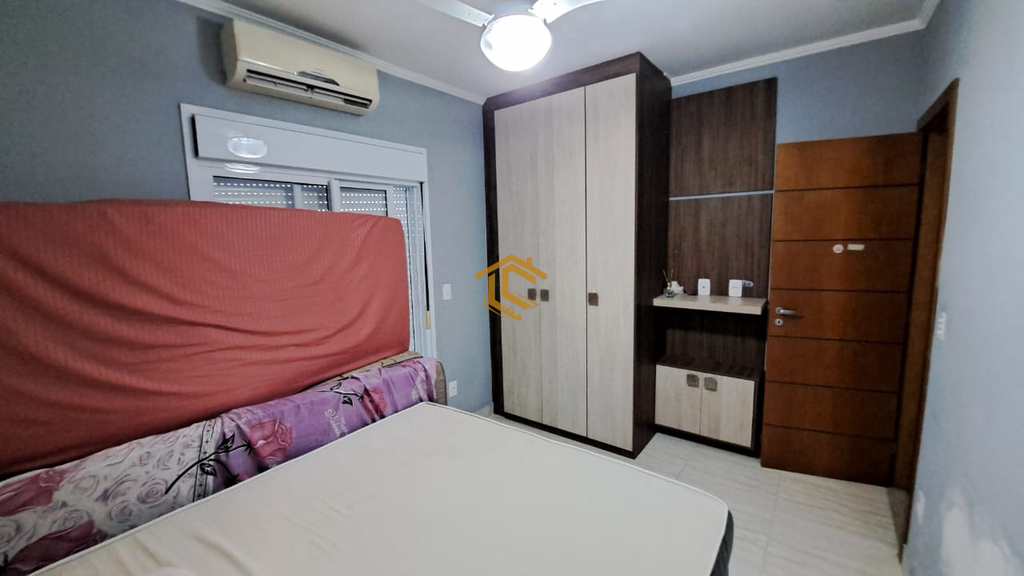 Apartamento em Praia Grande, no bairro Caiçara