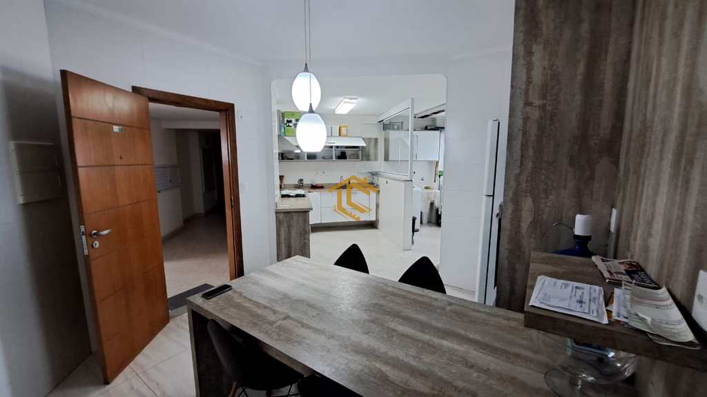 Apartamento em Praia Grande, no bairro Caiçara