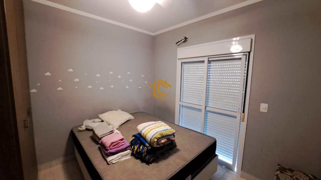 Apartamento em Praia Grande, no bairro Caiçara