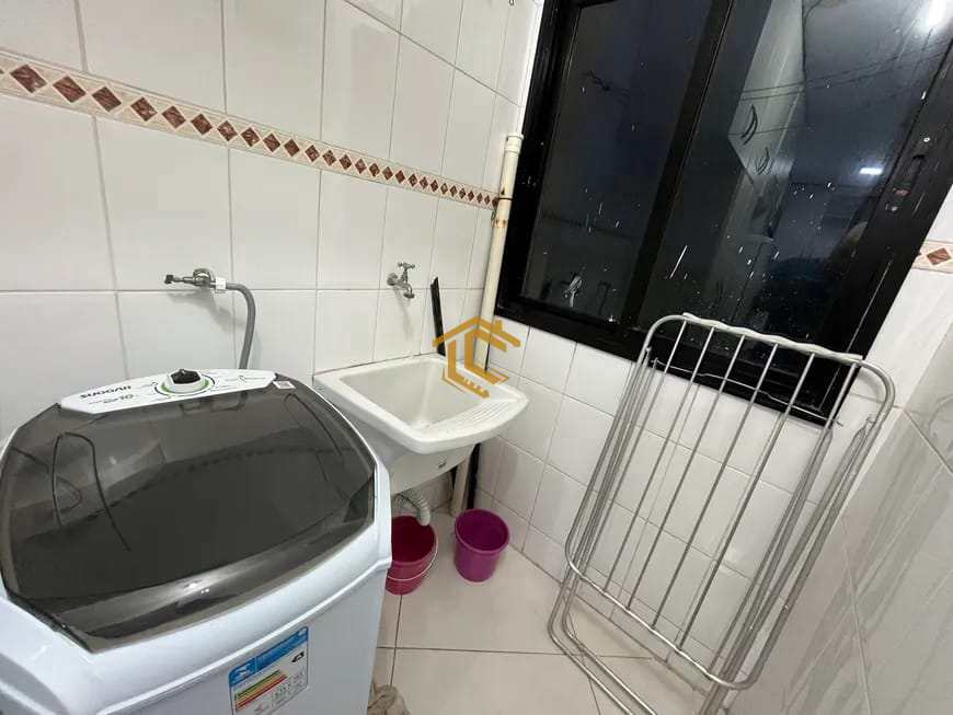 Apartamento em Praia Grande, no bairro Real