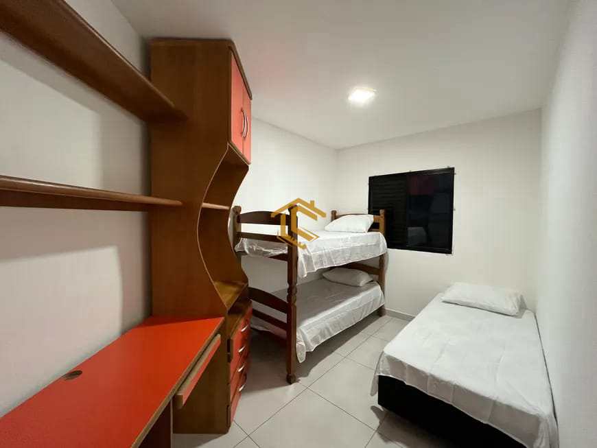 Apartamento em Praia Grande, no bairro Real