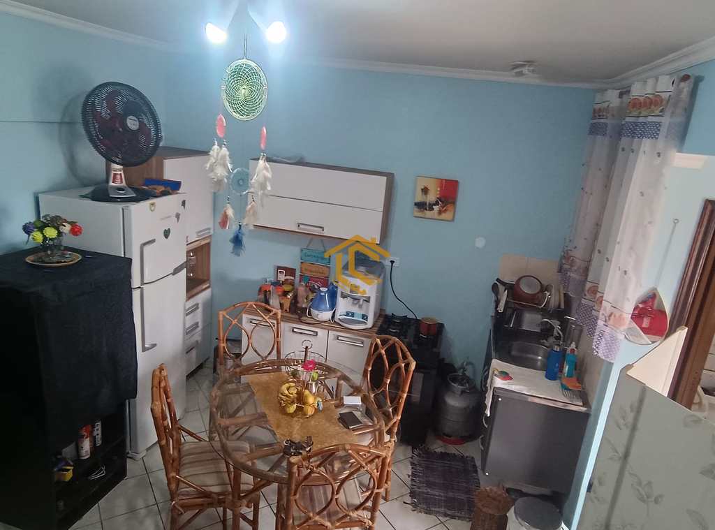 Kitnet em Praia Grande, no bairro Maracanã