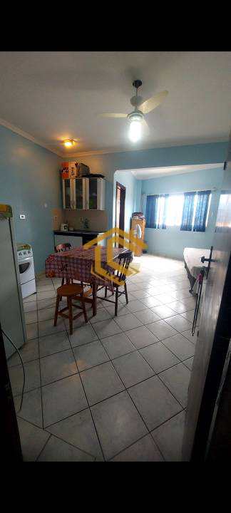 Kitnet em Praia Grande, no bairro Maracanã