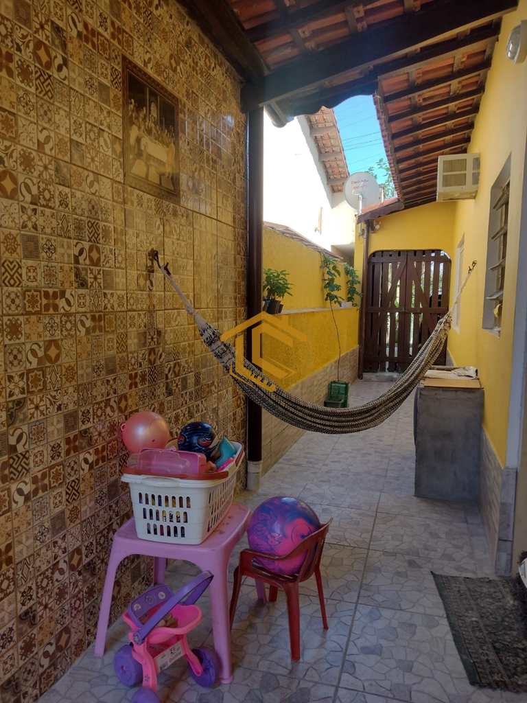 Casa em Mongaguá, no bairro Balneário América