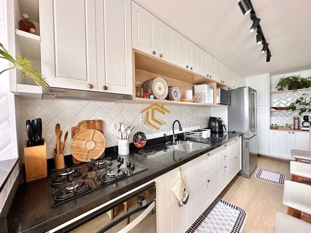 Apartamento em Praia Grande, no bairro Caiçara