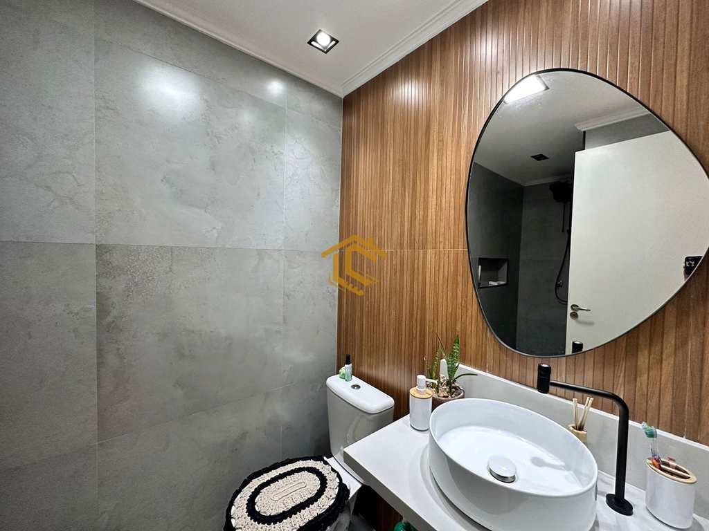 Apartamento em Praia Grande, no bairro Caiçara