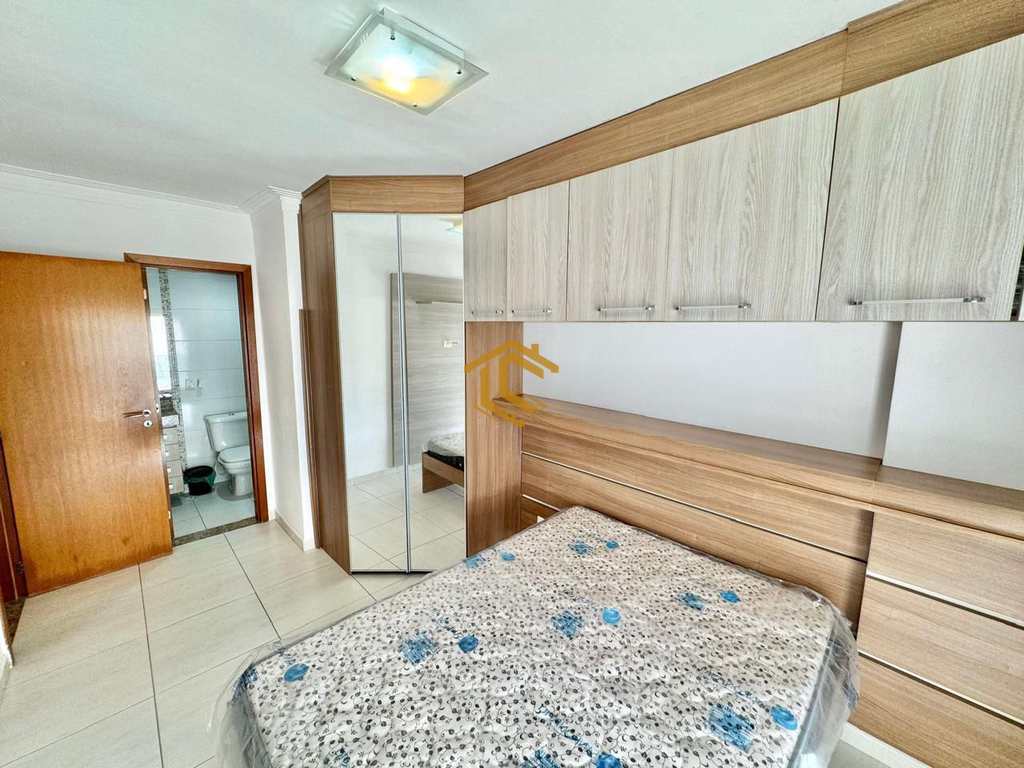 Apartamento em Praia Grande, no bairro Boqueirão