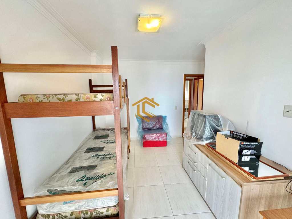 Apartamento em Praia Grande, no bairro Boqueirão