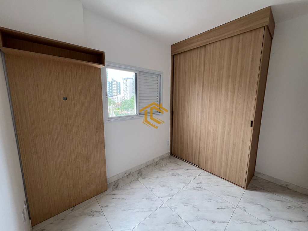 Apartamento em Praia Grande, no bairro Caiçara