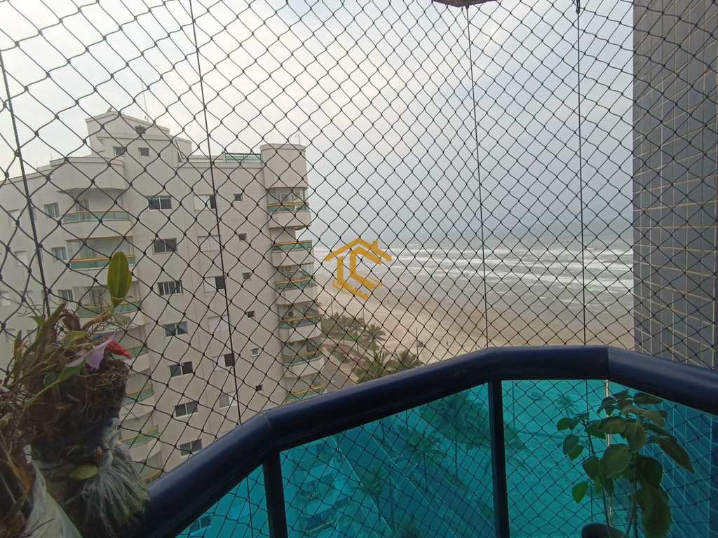 Apartamento em Praia Grande, no bairro Caiçara