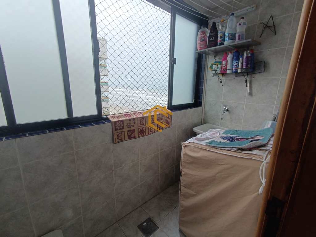 Apartamento em Praia Grande, no bairro Caiçara