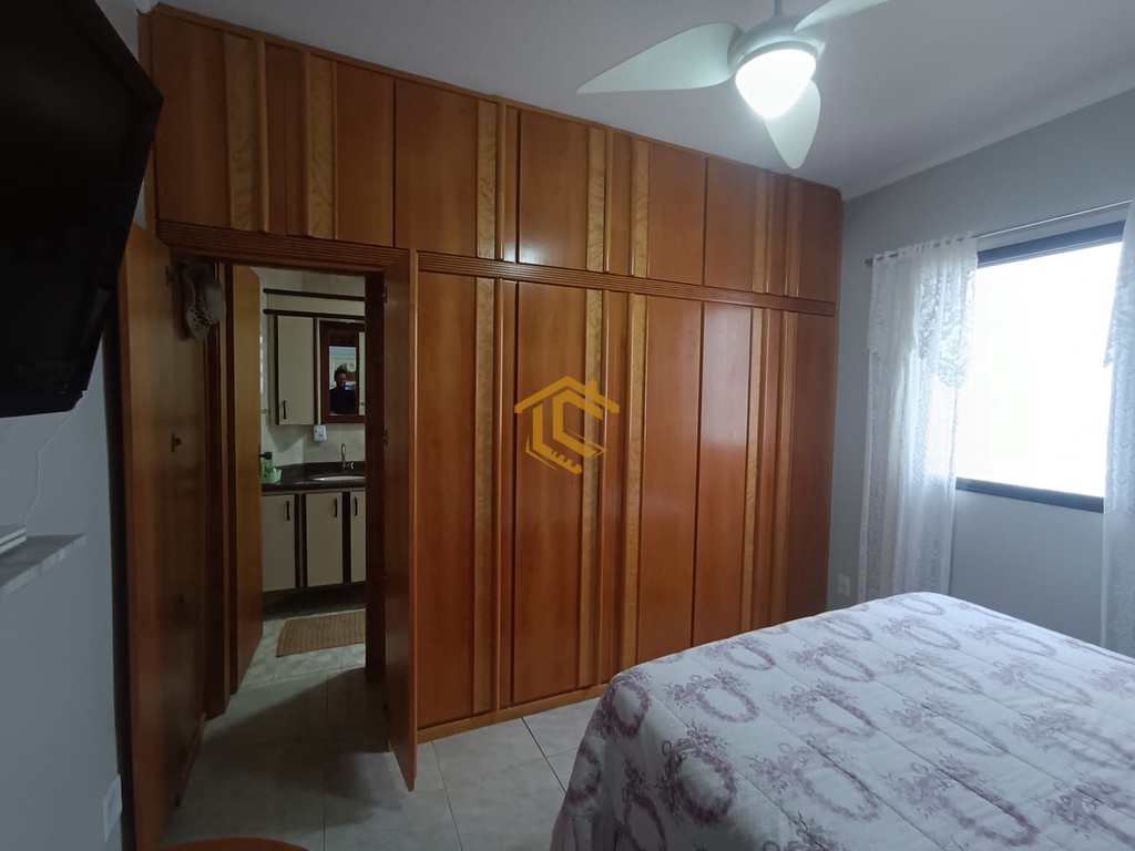 Apartamento em Praia Grande, no bairro Caiçara