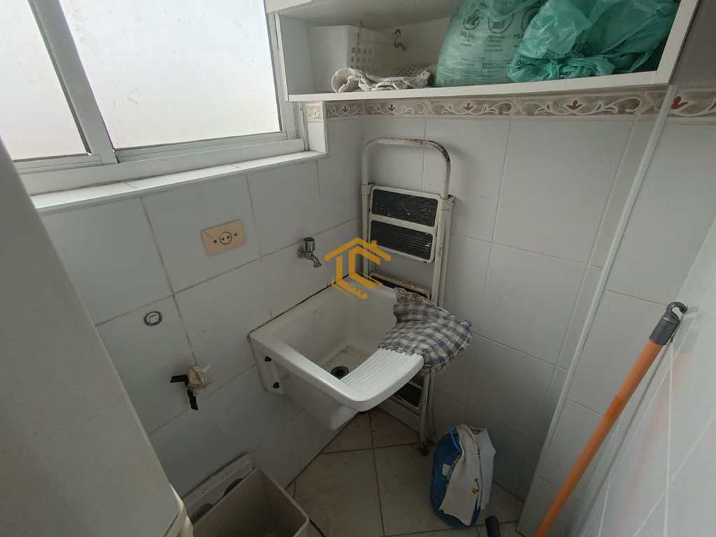 Apartamento em Praia Grande, no bairro Caiçara