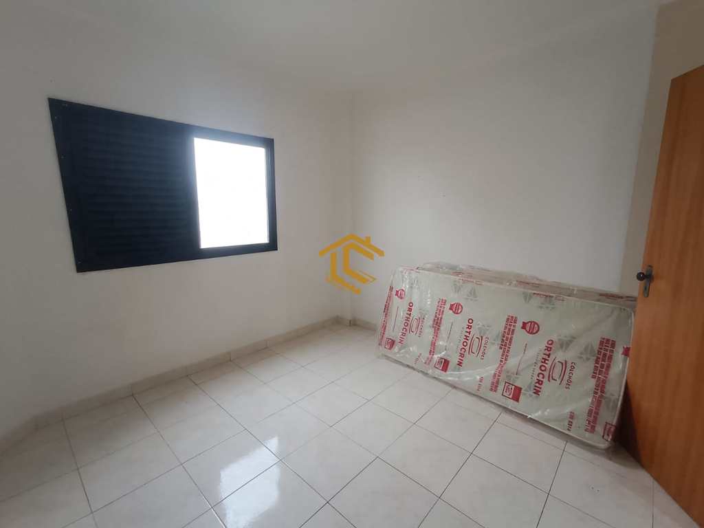 Apartamento em Praia Grande, no bairro Caiçara
