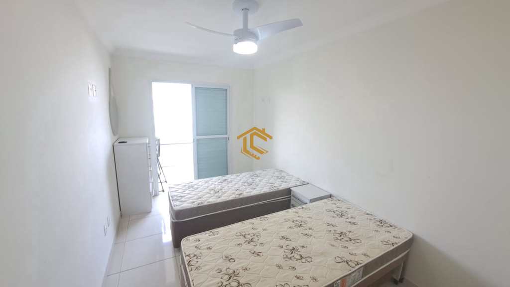 Apartamento em Praia Grande, no bairro Caiçara