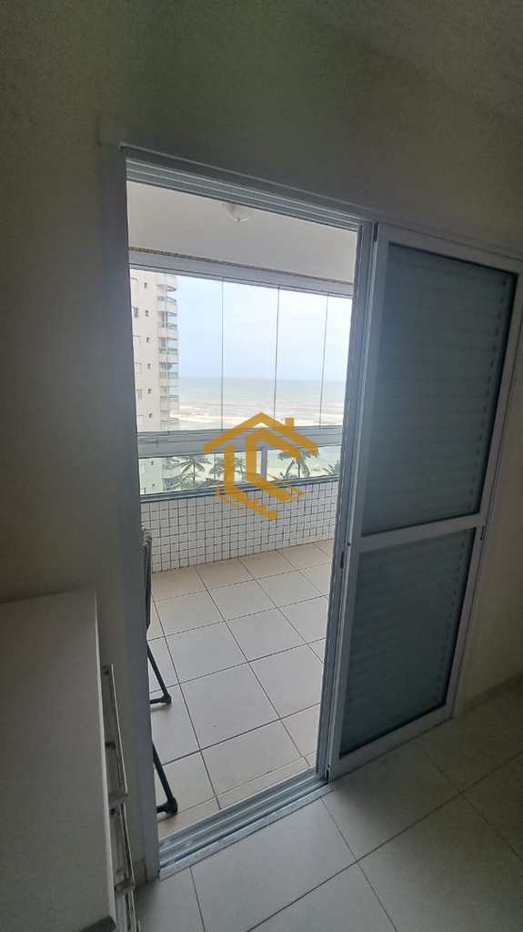Apartamento em Praia Grande, no bairro Caiçara