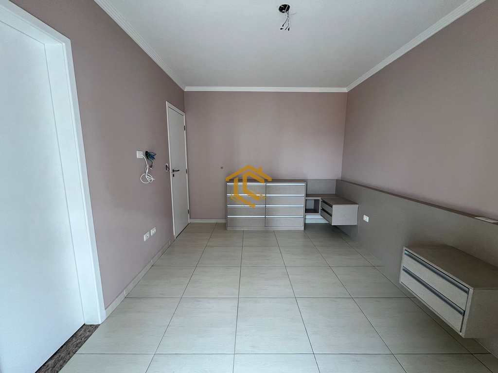 Apartamento em Praia Grande, no bairro Guilhermina