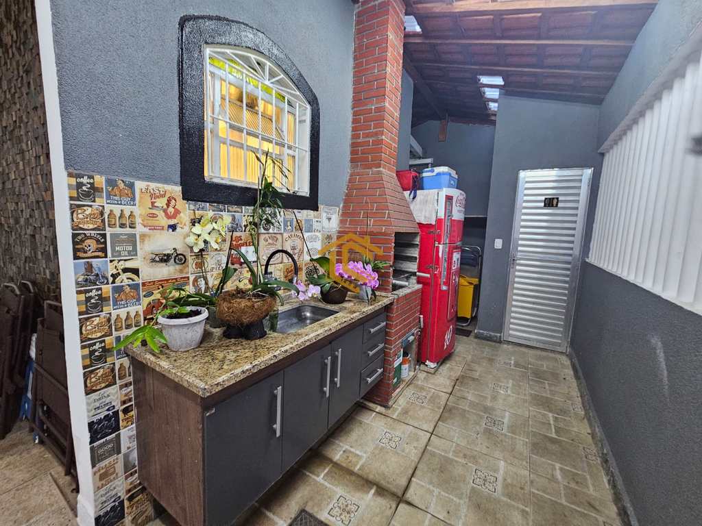 Casa em Praia Grande, no bairro Ocian