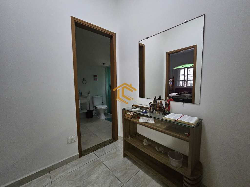 Casa em Praia Grande, no bairro Ocian
