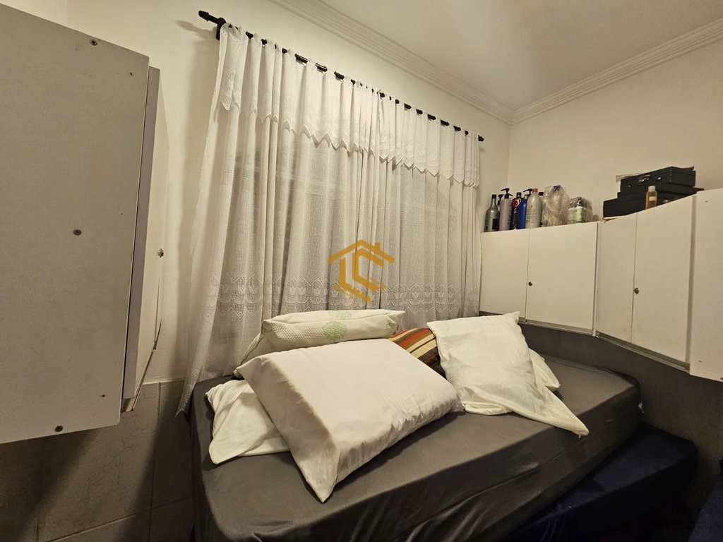Casa em Praia Grande, no bairro Ocian