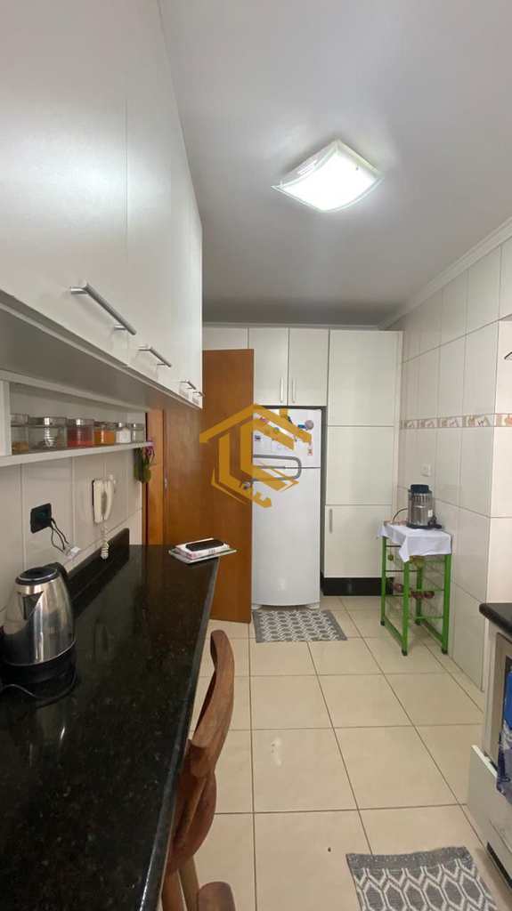 Apartamento em Praia Grande, no bairro Caiçara