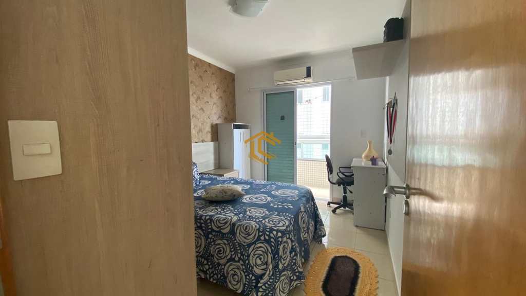 Apartamento em Praia Grande, no bairro Caiçara