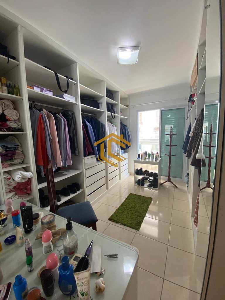Apartamento em Praia Grande, no bairro Caiçara