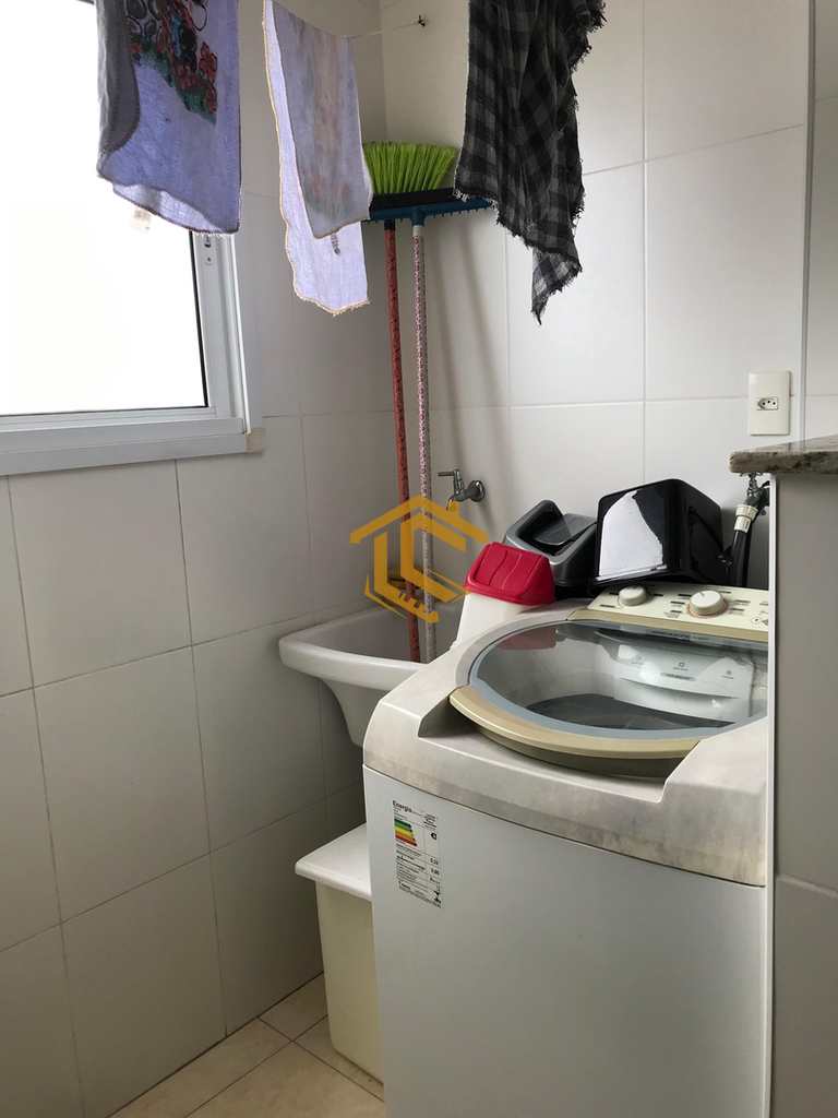Apartamento em Praia Grande, no bairro Caiçara