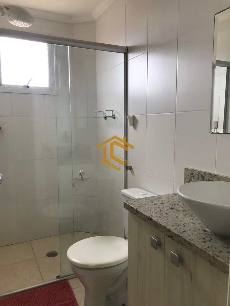 Apartamento em Praia Grande, no bairro Caiçara